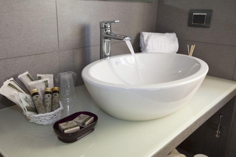 Harmony Suite Hotel Selvino Esterno foto