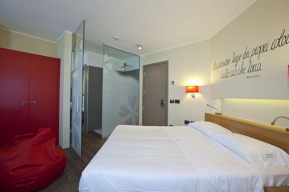 Harmony Suite Hotel Selvino Esterno foto
