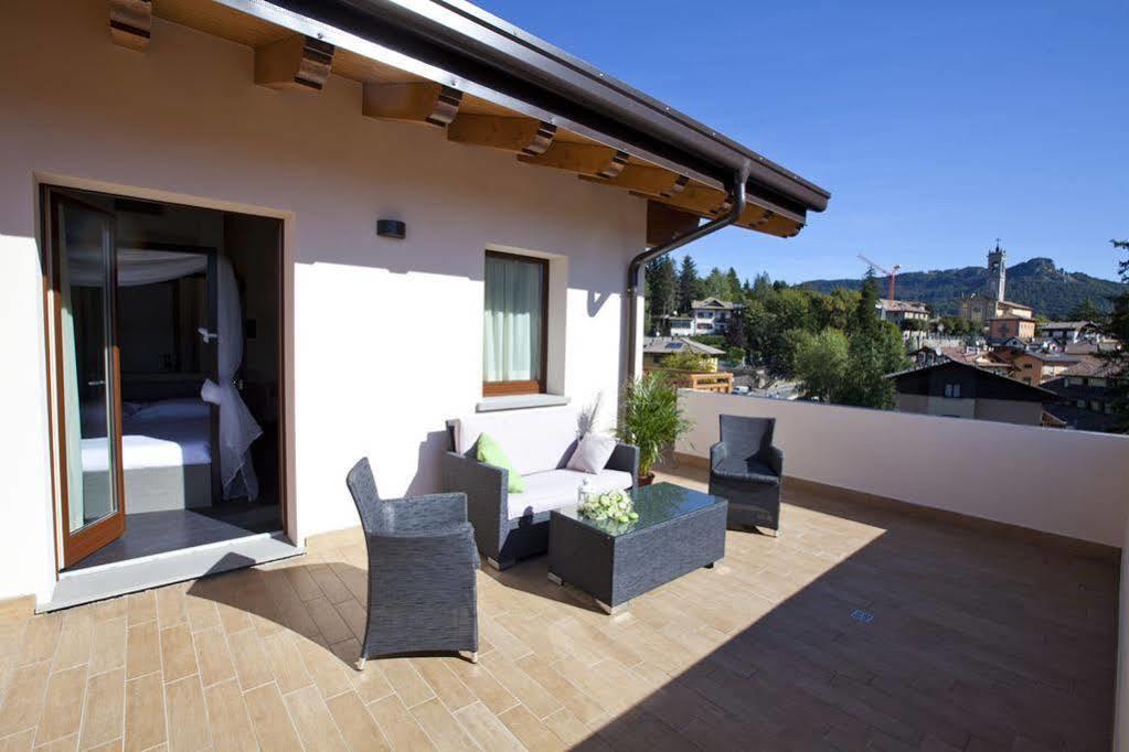 Harmony Suite Hotel Selvino Esterno foto